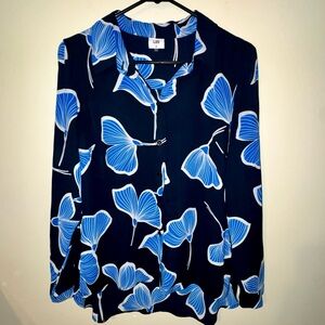 CAbi Women's Black/Blue Floral Regal Blouse
